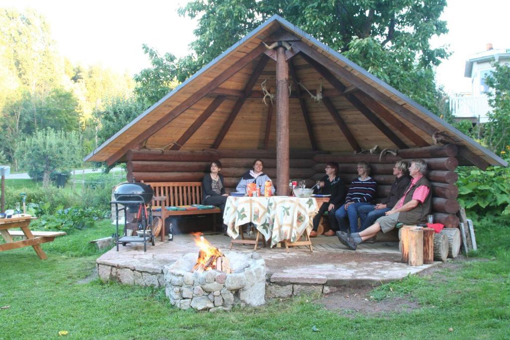 Bed & Breakfast Bjoerkhyddan Rumma Экстерьер фото